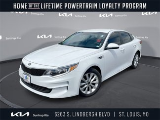 Used 2018 Kia Optima LX w/ Convenience Package image 1
