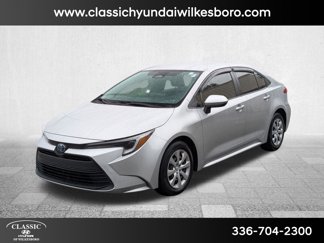 Used 2023 Toyota Corolla LE video 1