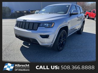 Used 2021 Jeep Grand Cherokee Laredo X image 1