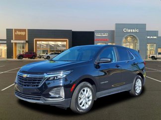 Used 2024 Chevrolet Equinox LT image 1