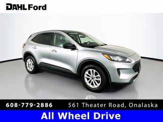 Used 2022 Ford Escape SE image 1