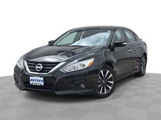 Used 2016 Nissan Altima 2.5 SV w/ Convenience Package image 1