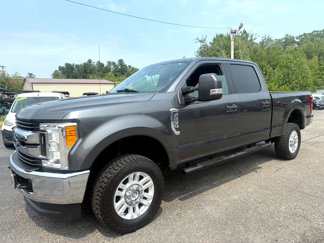 Used 2017 Ford F250 XLT image 1