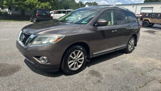 Used 2016 Nissan Pathfinder SL w/ SL Tech Package image 1