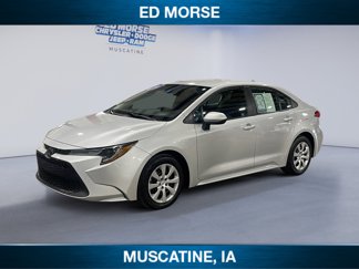 Used 2022 Toyota Corolla LE image 1