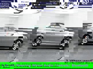 Used 2011 Chrysler 300 image 1