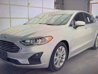 Used 2019 Ford Fusion SE image 1