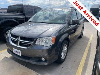 Used 2019 Dodge Grand Caravan SXT image 1