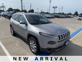 Used 2017 Jeep Cherokee Limited image 1