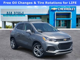 Used 2020 Chevrolet Trax LT w/ LT Convenience Package image 1