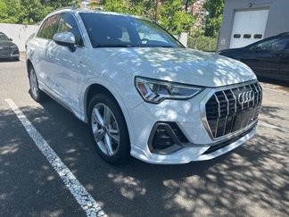 Certified 2021 Audi Q3 2.0T Premium Plus image 1