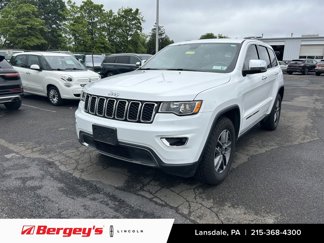 Used 2019 Jeep Grand Cherokee Limited image 1