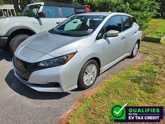 Used 2023 Nissan Leaf S image 1
