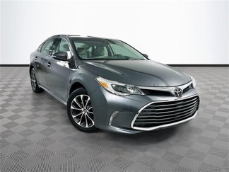 Used 2017 Toyota Avalon XLE Premium image 1