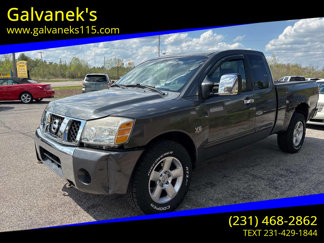 Used 2004 Nissan Titan SE w/ (Tow) Big Tow Pkg image 1