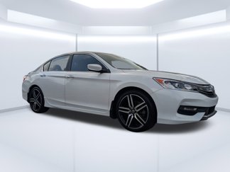 Used 2016 Honda Accord Sport image 1