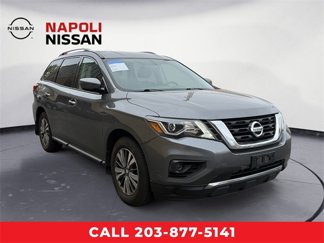 Used 2019 Nissan Pathfinder S image 1