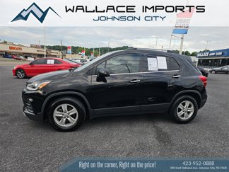 Used 2019 Chevrolet Trax LT w/ LT Convenience Package image 1