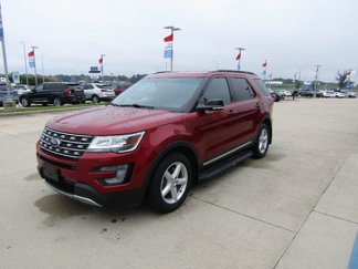 Used 2016 Ford Explorer XLT w/ Equipment Group 202A image 1