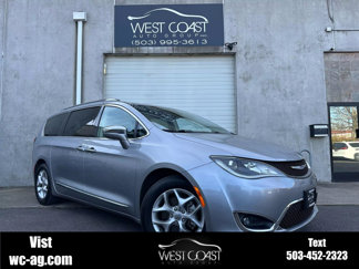 Used 2019 Chrysler Pacifica Limited image 1