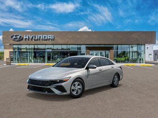 New 2025 Hyundai Elantra SE image 1