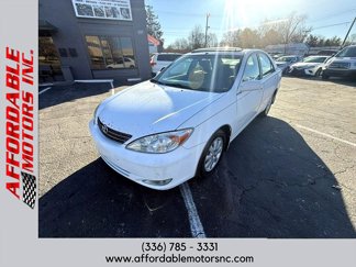Used 2003 Toyota Camry LE image 1