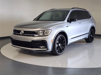 Used 2020 Volkswagen Tiguan SE R-Line image 1