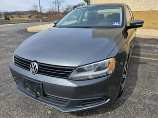 Used 2011 Volkswagen Jetta SE image 1
