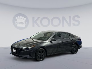 Used 2021 Hyundai Elantra SEL w/ Convenience Package image 1