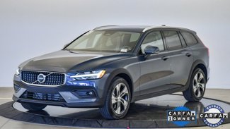 Certified 2023 Volvo V60 B5 Cross Country Plus image 1