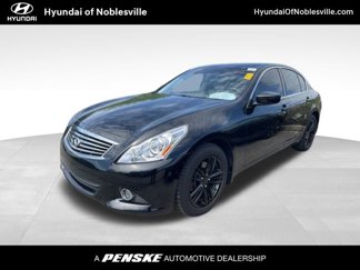 Used 2013 INFINITI G37 x w/ Premium Pkg image 1