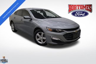 Used 2025 Chevrolet Malibu LS image 1