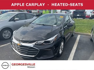 Used 2019 Chevrolet Cruze LT w/ Convenience Package image 1