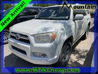Used 2012 Toyota 4Runner SR5 image 1