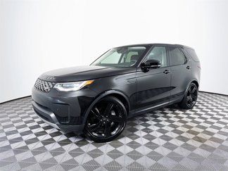 Used 2024 Land Rover Discovery S image 1