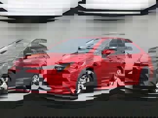 Used 2021 Toyota Corolla LE image 1