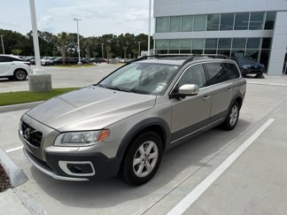 Used 2013 Volvo XC70 3.2 image 1