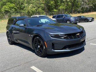 Used 2021 Chevrolet Camaro LT image 1