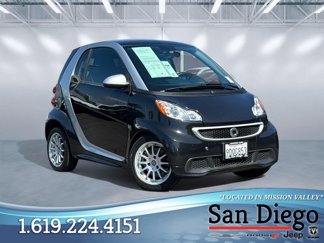 Used 2013 smart fortwo passion w/ Comfort Pkg image 1