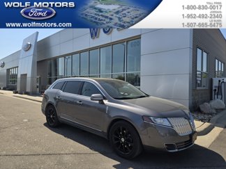 Used 2010 Lincoln MKT AWD image 1