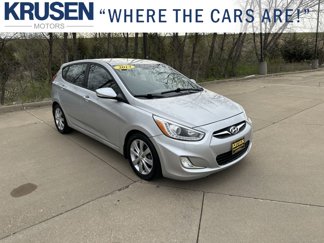 Used 2014 Hyundai Accent SE image 1
