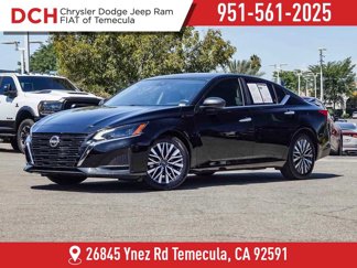 Used 2024 Nissan Altima 2.5 SV image 1