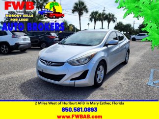 Used 2014 Hyundai Elantra SE image 1