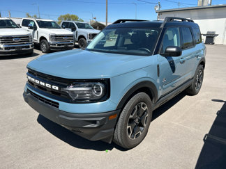 Used 2022 Ford Bronco Sport Outer Banks w/ Tech Package image 1