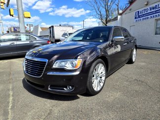 Used 2012 Chrysler 300 C Luxury Series w/ 19-Premium Speaker Group image 1