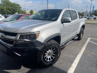 Used 2019 Chevrolet Colorado W/T w/ Custom Special Edition image 1