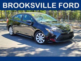Used 2024 Toyota Corolla LE image 1