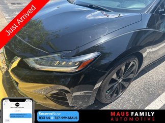 Used 2019 Nissan Maxima SR w/ Premium Package image 1