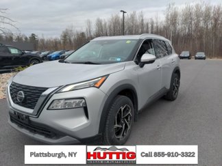 Used 2021 Nissan Rogue SV w/ Premium Package image 1