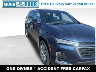 Used 2022 Chevrolet Traverse LS image 1